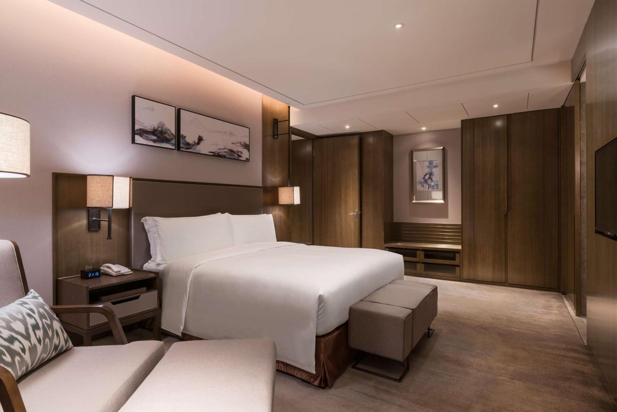 Doubletree By Hilton Hotel Shiyan Exterior photo