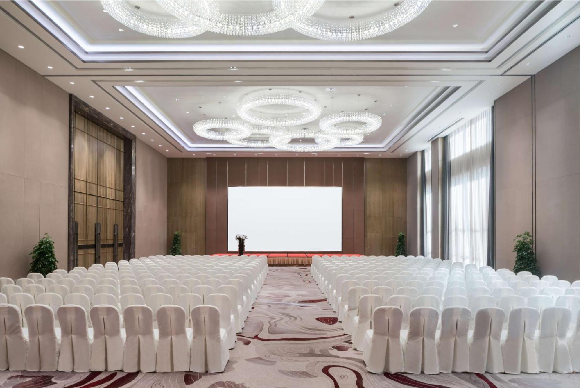 Doubletree By Hilton Hotel Shiyan Shiyan  Exterior photo