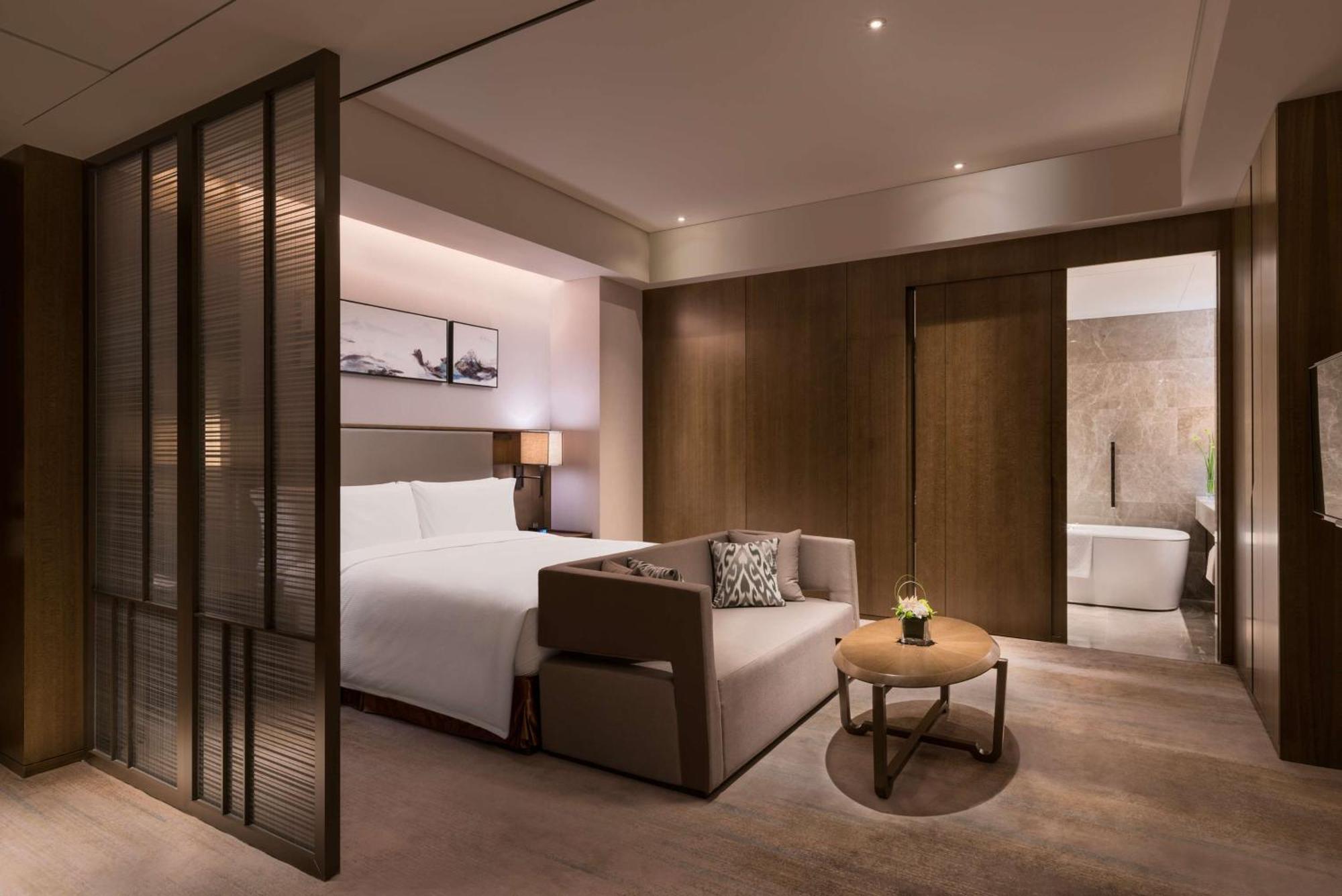 Doubletree By Hilton Hotel Shiyan Exterior photo
