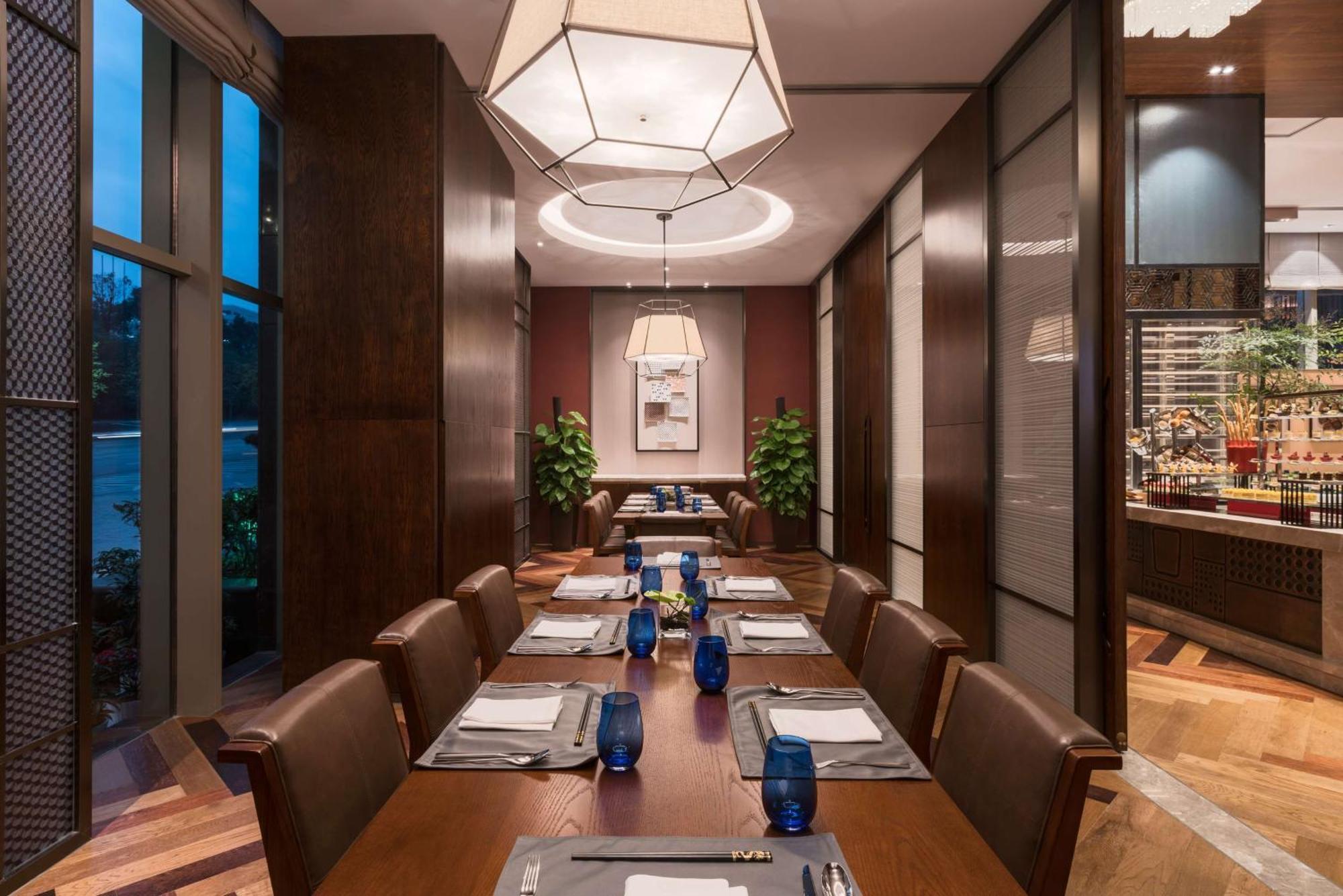 Doubletree By Hilton Hotel Shiyan Shiyan  Exterior photo